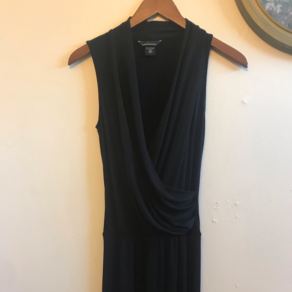 🍪Classy Black Evening Gown - Picture 1 of 8